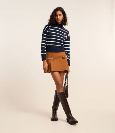 Suéter Listrado en Punto con Cuello Alto y Bordado de Corazón 2