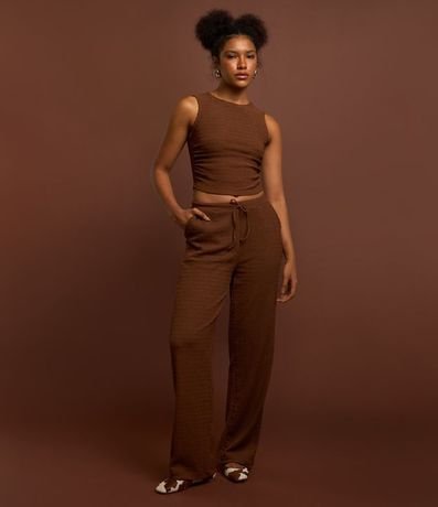Pantalón Recto con Textura y Cintura Elástica 5