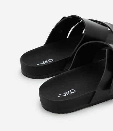 Sandalia Slide City en PU con Tiras Cruzadas y Hebilla 3