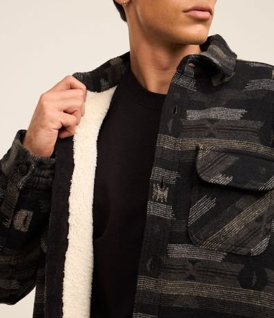 Campera Oversized en Sherpa con Estampa Étnica 5