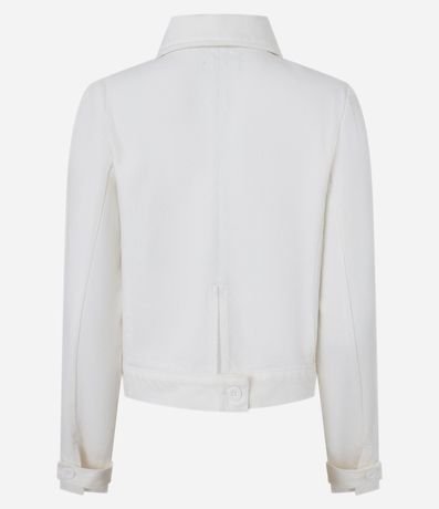 Campera Trucker Corta en Sarga con Bolsillos Cargo y Aleta 6