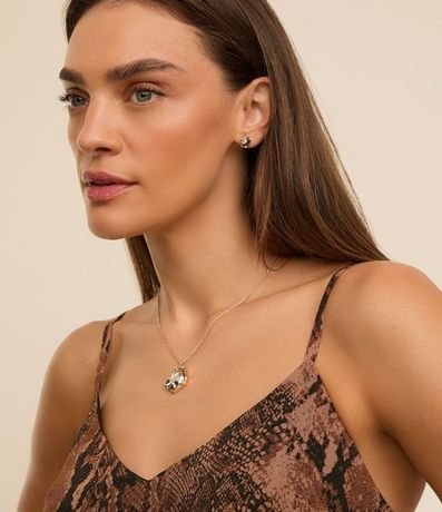Conjunto de Caravana y Collar con Colgante Abstracto