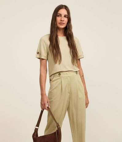 Pantalón Carrot Cintura Alta en Piquet con Cintas y Pliegues 2