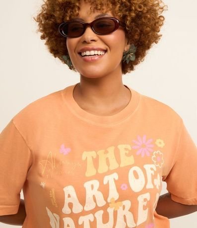 Remera Boxy Desteñida con Estampa Flor Curve & Plus Size 1