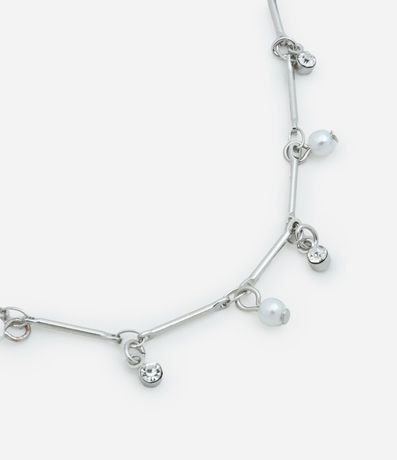 Collar corto en Metal con Cadena Palito y Colgantes