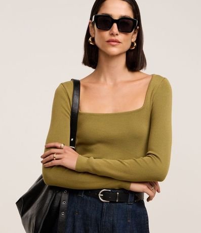 Blusa Básica Ajustada en Punto Leve con Escote Cuadrado