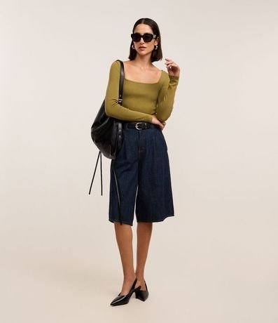 Blusa Básica Ajustada en Punto Leve con Escote Cuadrado 2