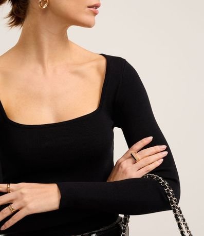 Blusa Básica Ajustada en Punto Leve con Escote Cuadrado 3
