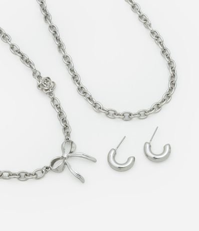 Conjunto de Collar y Caravana Metal con Shape de Cadena y Colgante lazo