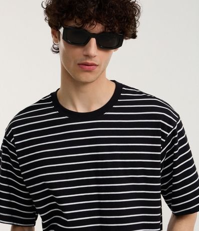 Remera Boxy en Algodón con Estampa de Rayas Finas 5