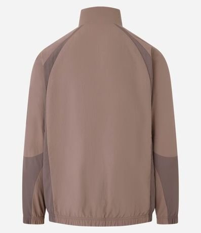 Campera Deportiva en Poliamida con Detalles 10