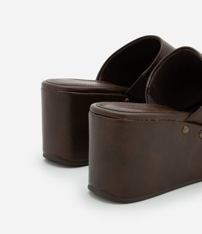 Sandalia en PU Plataforma con Remaches en Salto 3