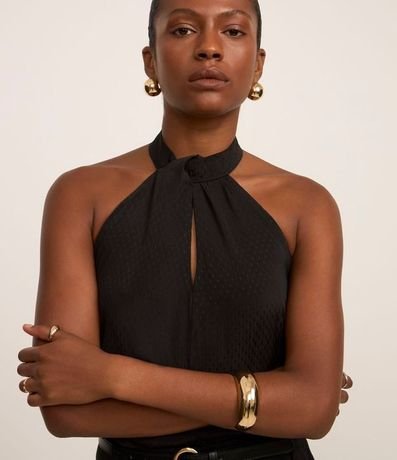 Blusa Frente Única en Chiffon con Cuello Halter 3