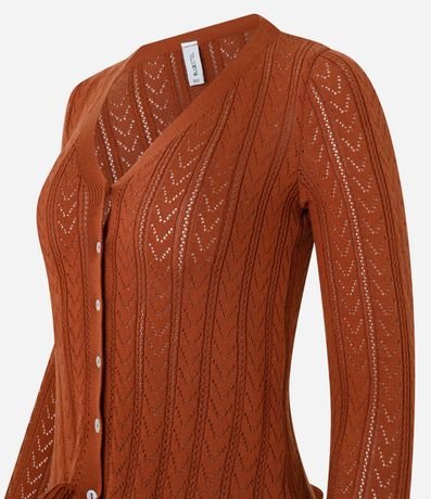 Blusa en Punto con Botones y Volados en la Parte Baja 2