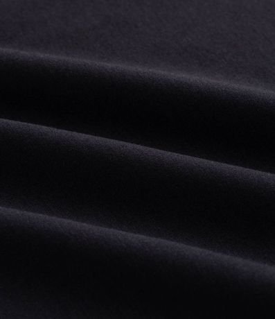 Buzo Deportivo con Etiqueta Aplicada 7