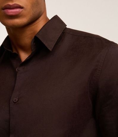 Camisa Regular en Sarga con Abotonado 3