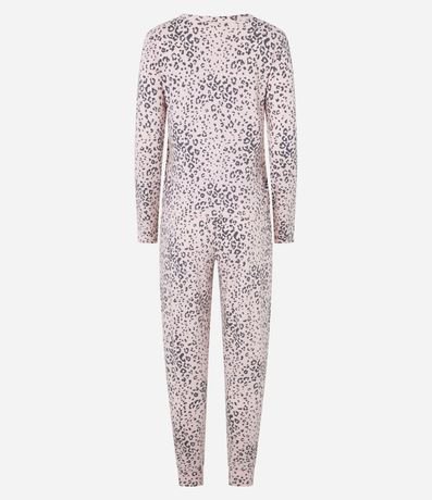Pijama Largo en Peach Touch con Estampa Animal Print Leopardo y Botones 5