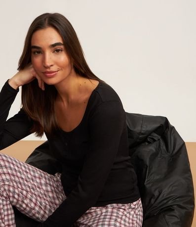 Pijama Largo en Rib con Pantalón de Cuadros 4