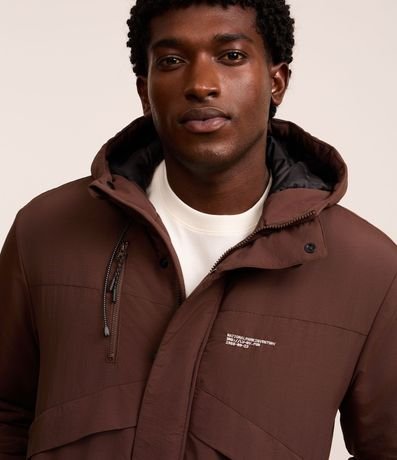 Campera en Poliamida con Recortes y Bolsillo Diferenciado 6