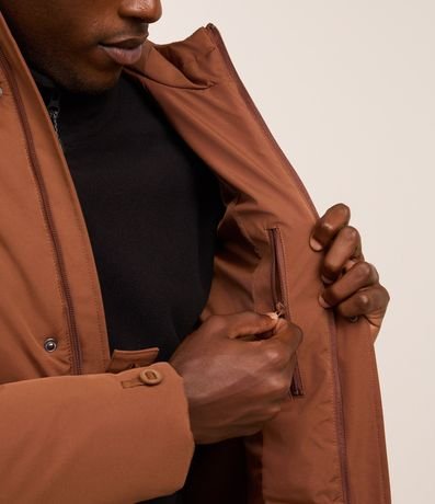 Campera Parka en Poliamida con Capucha y Bolsillos de Solapa 3