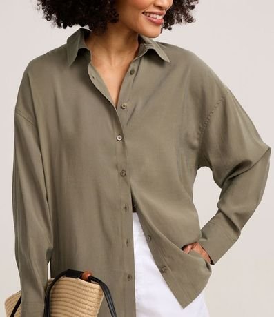 Camisa Amplia en Cupro con Abotonado 4