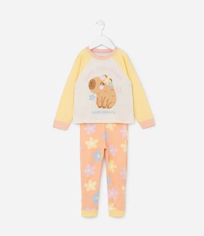 Pijama Largo Infantil con Estampa Carpincho con Flores - Talle 2 a 6 años