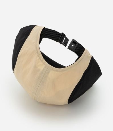 Gorra 5 Panel en Microfibra con Recortes y Bordado Delantero 5