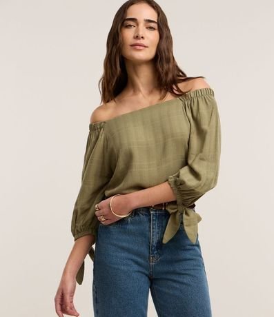 Blusa Texturizada en Viscosa con Escote Quadrado 1