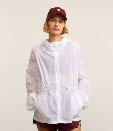 Campera Parka Deportiva con Detalles de Regulador 2