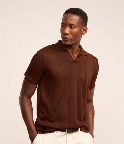 Remera Polo con Textura Vertical