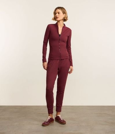 Campera Deportiva en Poliamida con Bolsillos y Cuello Alto 2