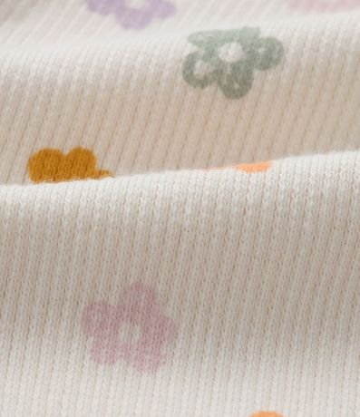 Conjunto Infantil con Volado Broderie y Estampa Flor - Talle 0 a 18 meses 3