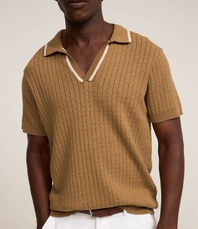 Remera Polo Cuello Contrastante y Textura 3