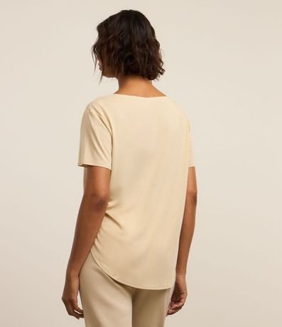 Remera Oversized Deportiva en Microfibra con Bajo Redondeado 3