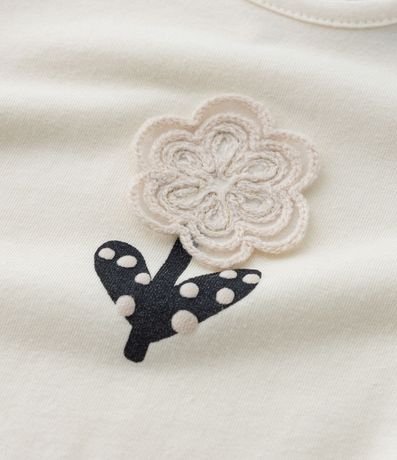 Conjunto Infantil con Estampa Flores - Talle 0 a 18 meses 13