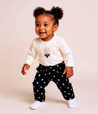 Conjunto Infantil con Estampa Flores - Talle 0 a 18 meses