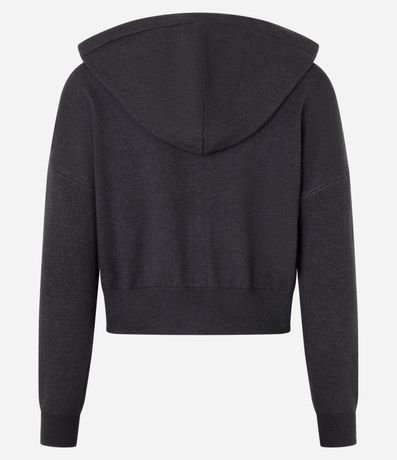 Campera corta en Punto con Capucha 7