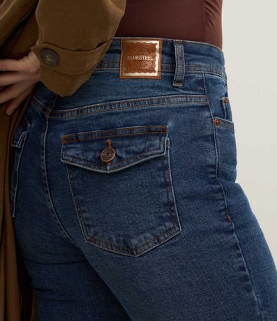 Pantalón Flare en Jeans y Bolsillos con Solapa 4