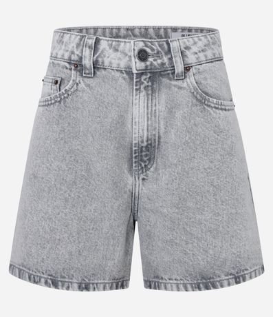 Short Mom Cintura Alta en Jeans con Bajo Ajustada