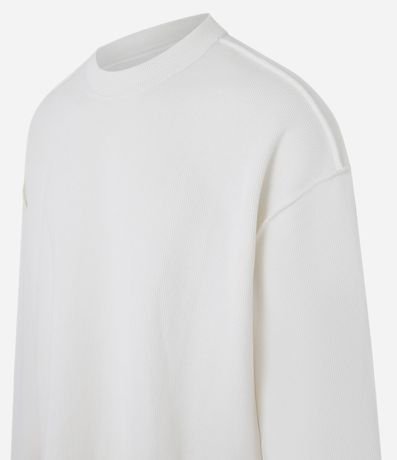 Remera Boxy en Algodón con Recortes en Relieve 2