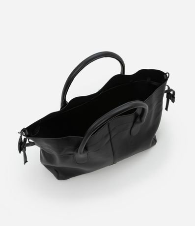 Cartera Satchel Mediana en PU con Puxador de Ajuste y Colgante Corazón 5