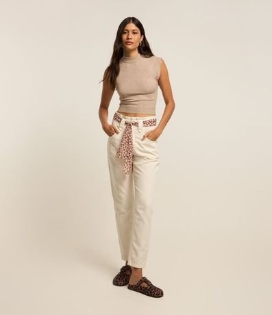 Pantalón Mom en Jeans con Pañuelo Estampado Animal Print
