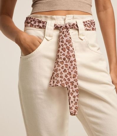 Pantalón Mom en Jeans con Pañuelo Estampado Animal Print 4