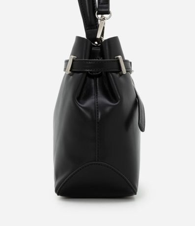 Cartera Bucket Pequena en PU con Detalle de Hebilla 3