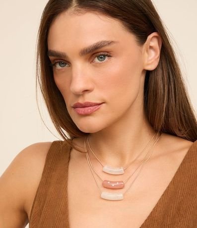 Collar capas con Detalles en Resina y aplicación de Strass