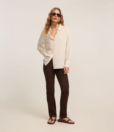 Pantalón Slim Cintura Mediana en Jeans con Elastano y Encaje