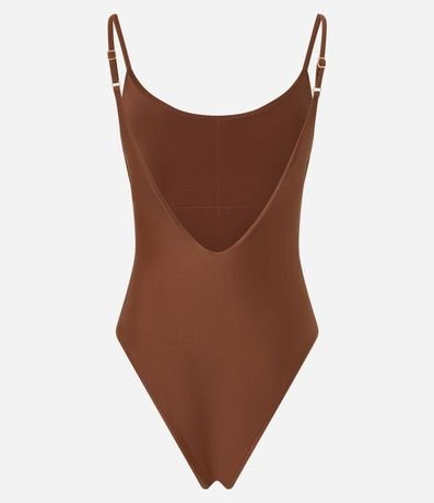 Malla en Microfibra con Escote en la Espalda y Breteles Finos 5