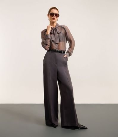 Camisa Texturizada en Voile con Cuello Lazo 2