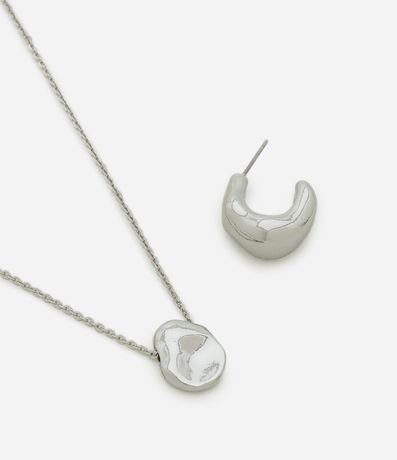 Conjunto de Collar y Caravana con Forma Abstracta