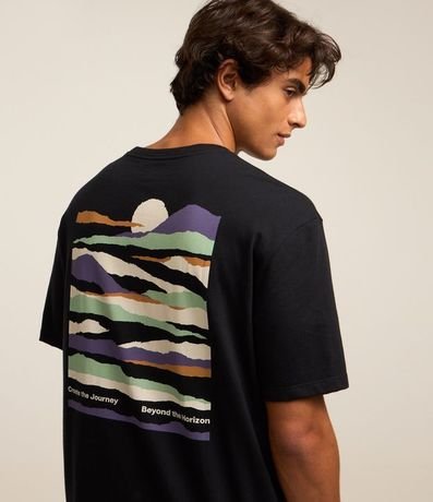 Remera Relaxed en Algodón con Estampa de Montaña